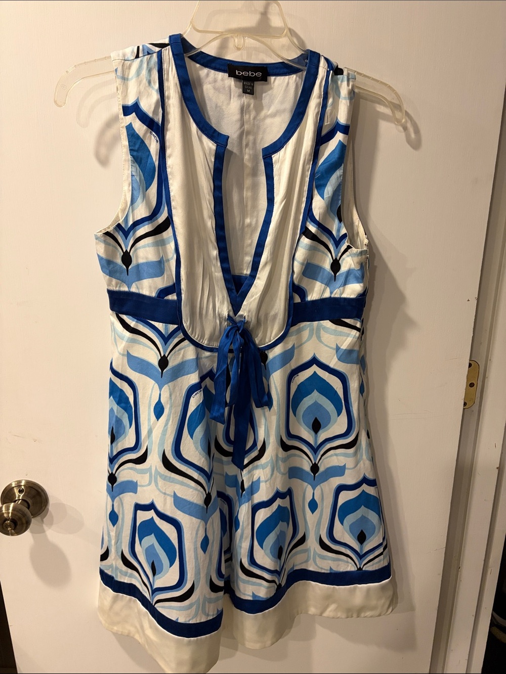 bebe Blue & White Sleeveless Printed Mini Dress with Tie Waist